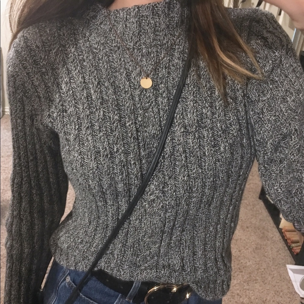 Liz Claiborne Gray Knit Sweater